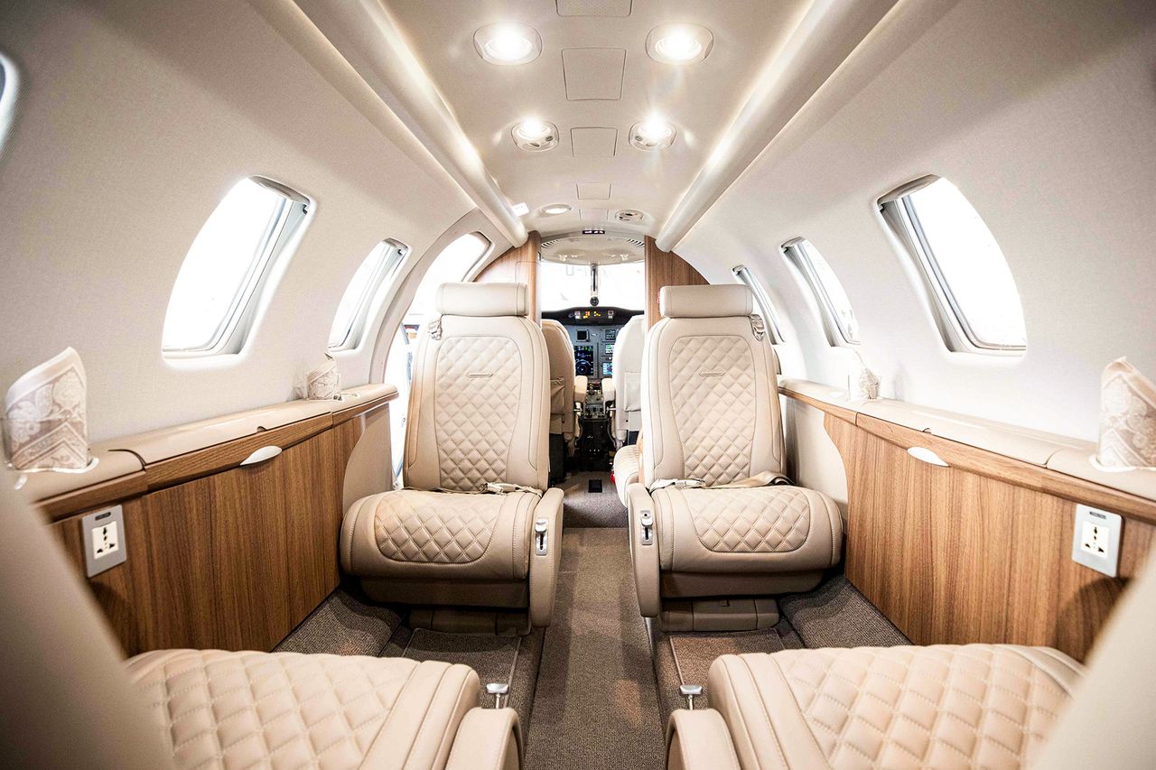 Cessna Citation CJ1 cabin interior