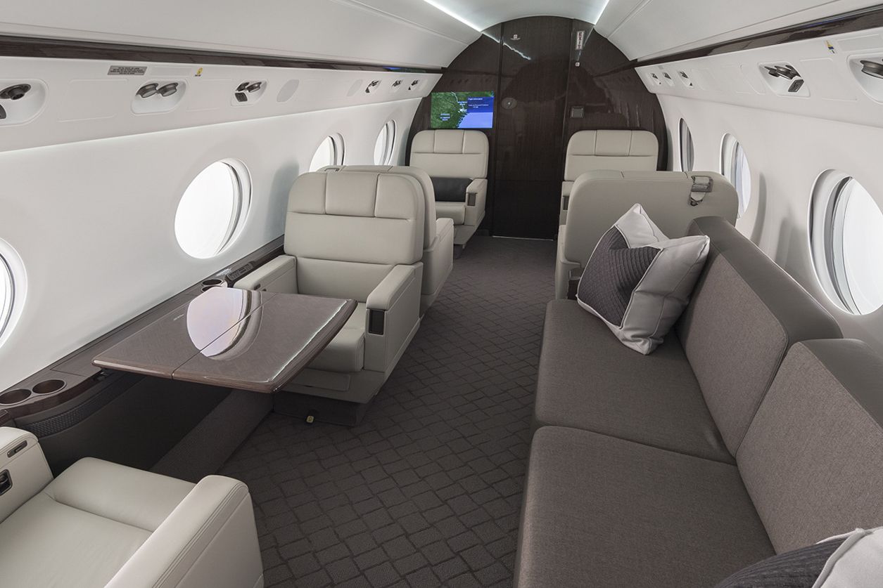 Gulfstream G450 cabin interior