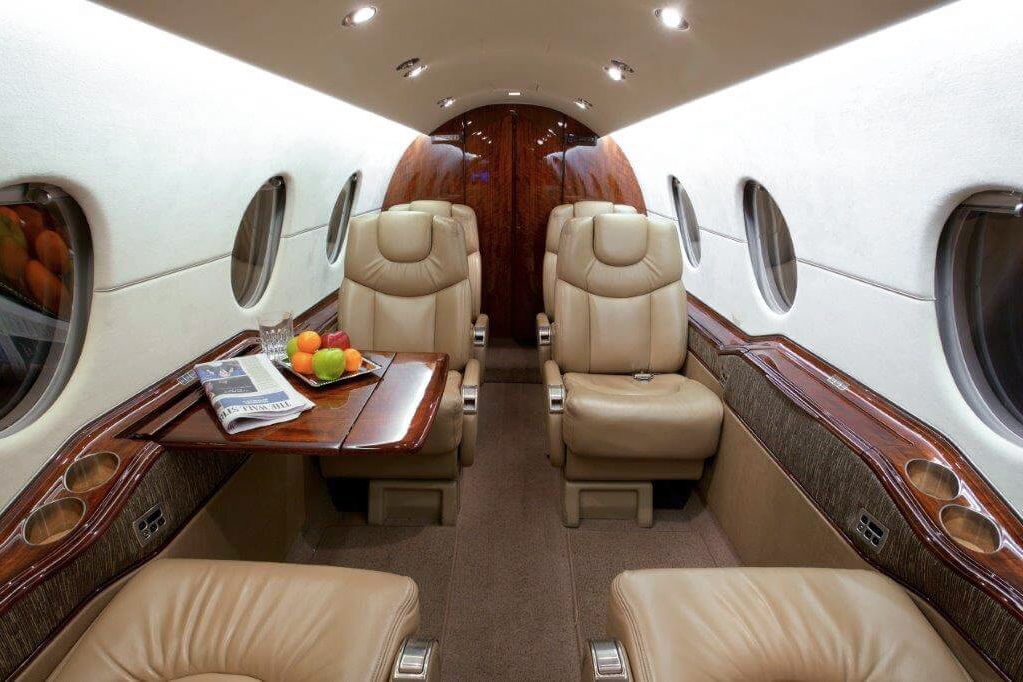 Beechcraft Hawker 400XP cabin interior