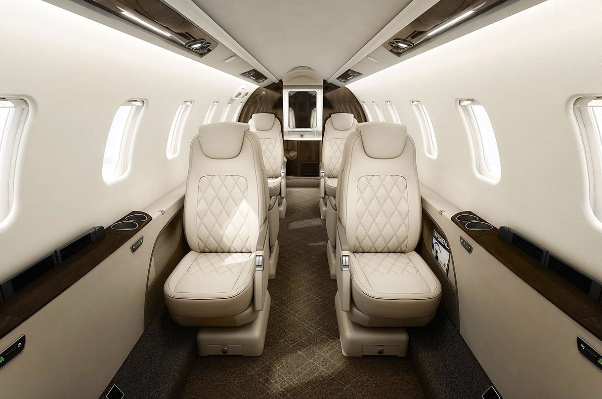 Interni della cabina Bombardier Learjet 45