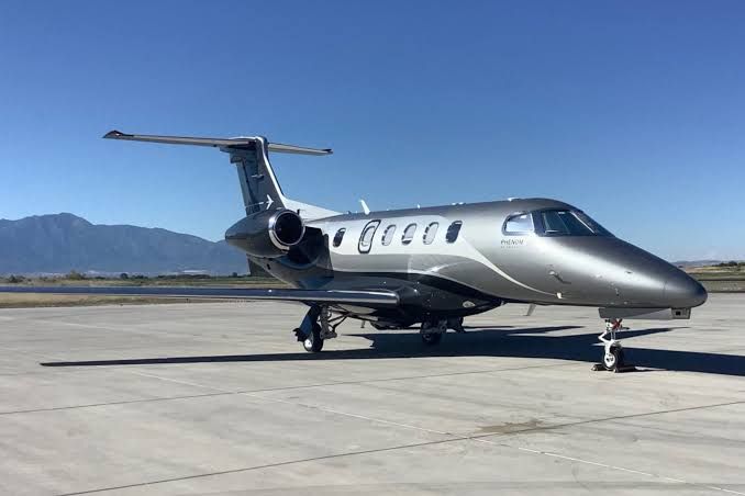 Embraer Phenom 300