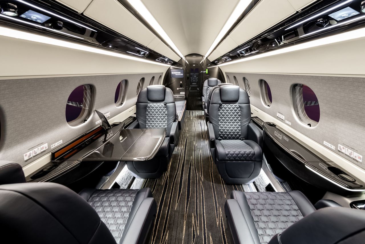 Interni della cabina Embraer Praetor 600